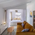 Luxury Penthouse, Sea Views, 50m From The Beach! شقة فوينخيرولا